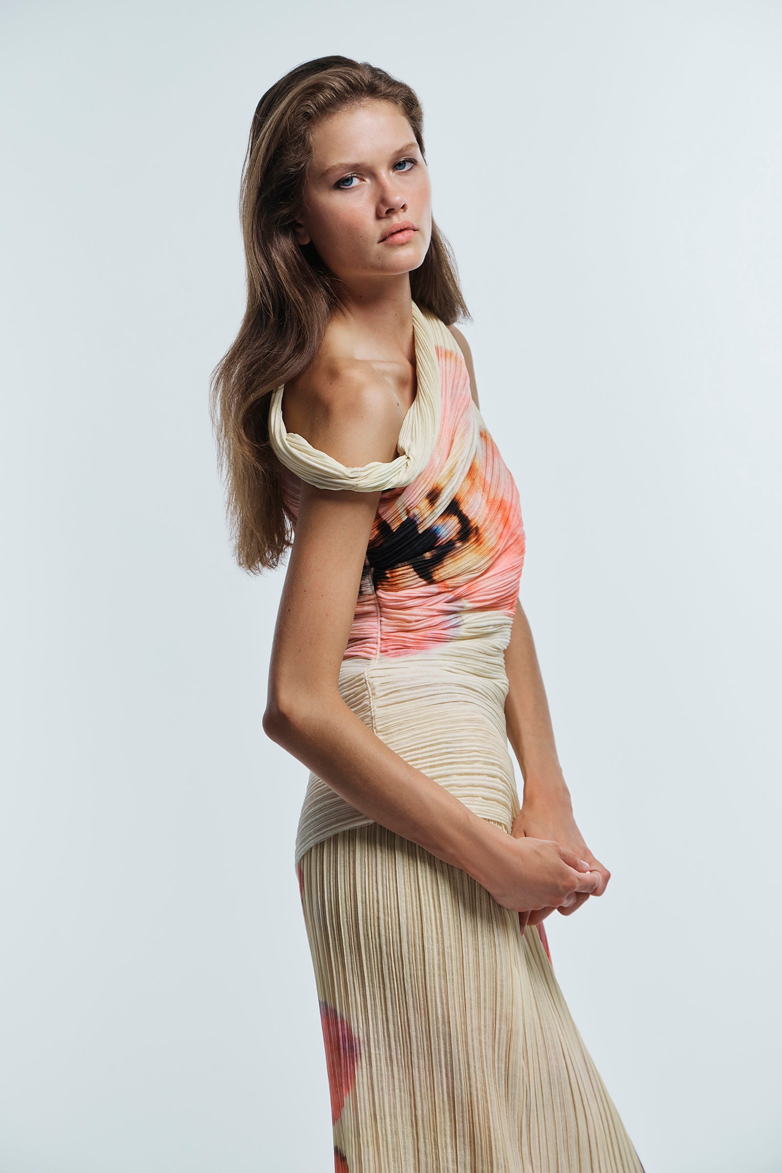 LIGHT SPEED TWIST SHOULDER BLOUSE