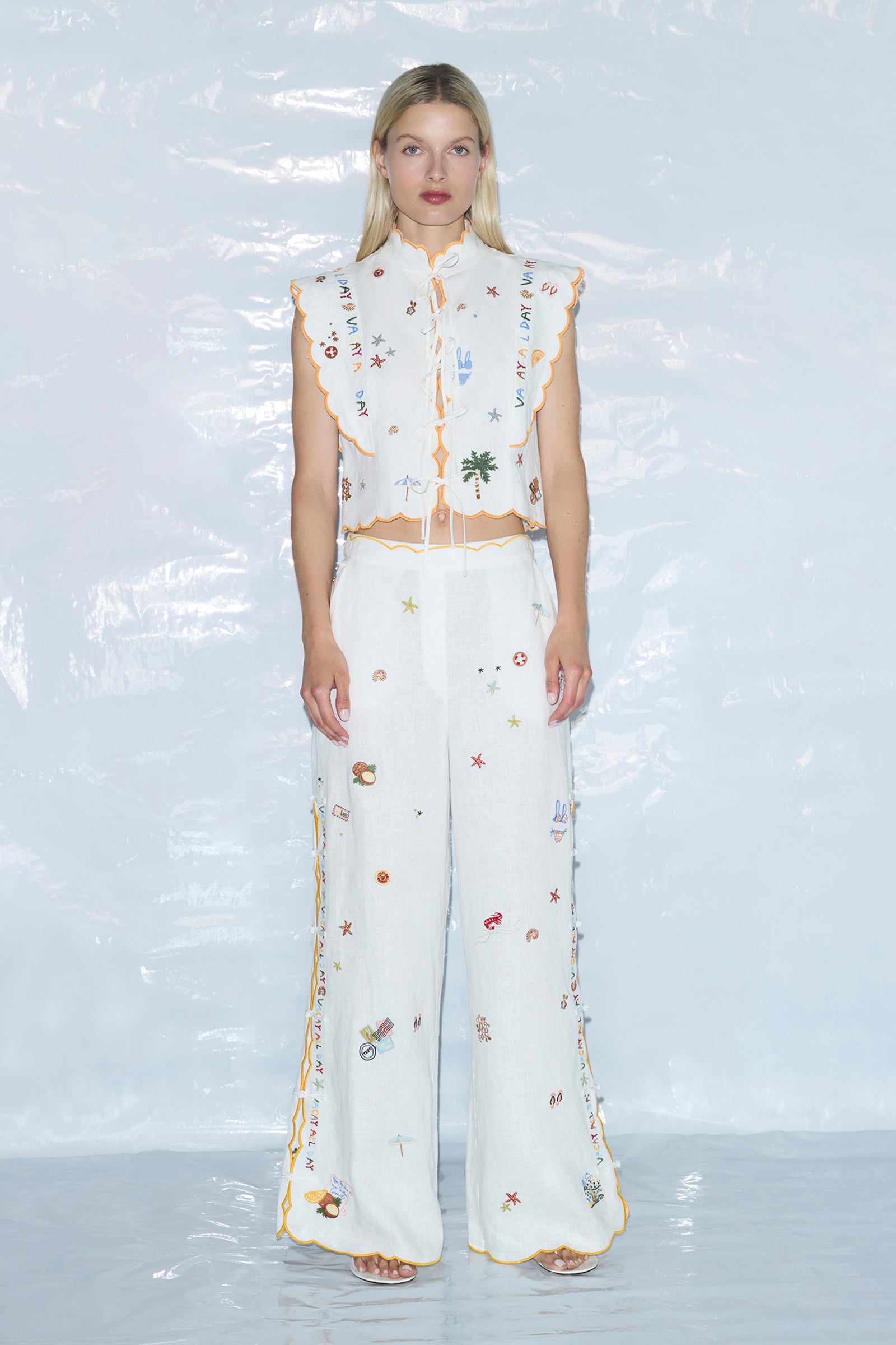 VACAY ALL DAY SCALLOP EDGE PANTS