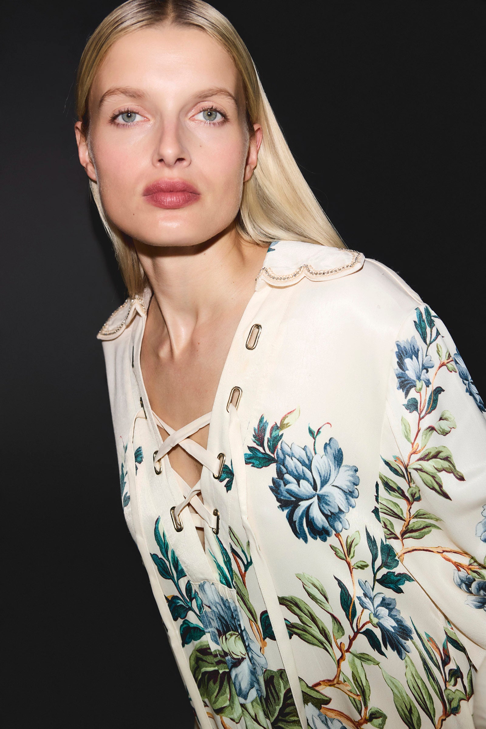 LA MAR LACE UP KAFTAN