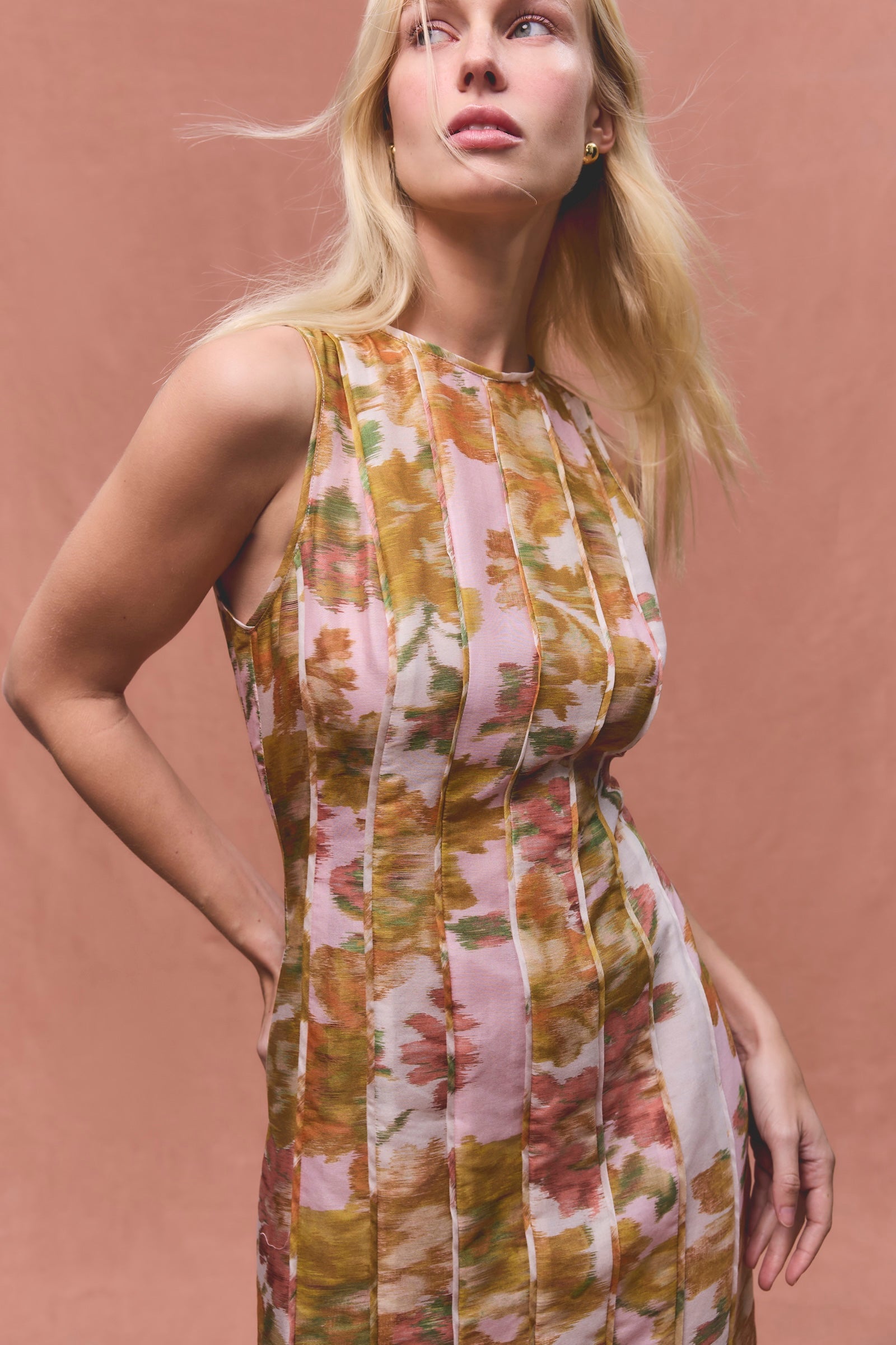 PEACH DREAM SLEEVELESS DRESS