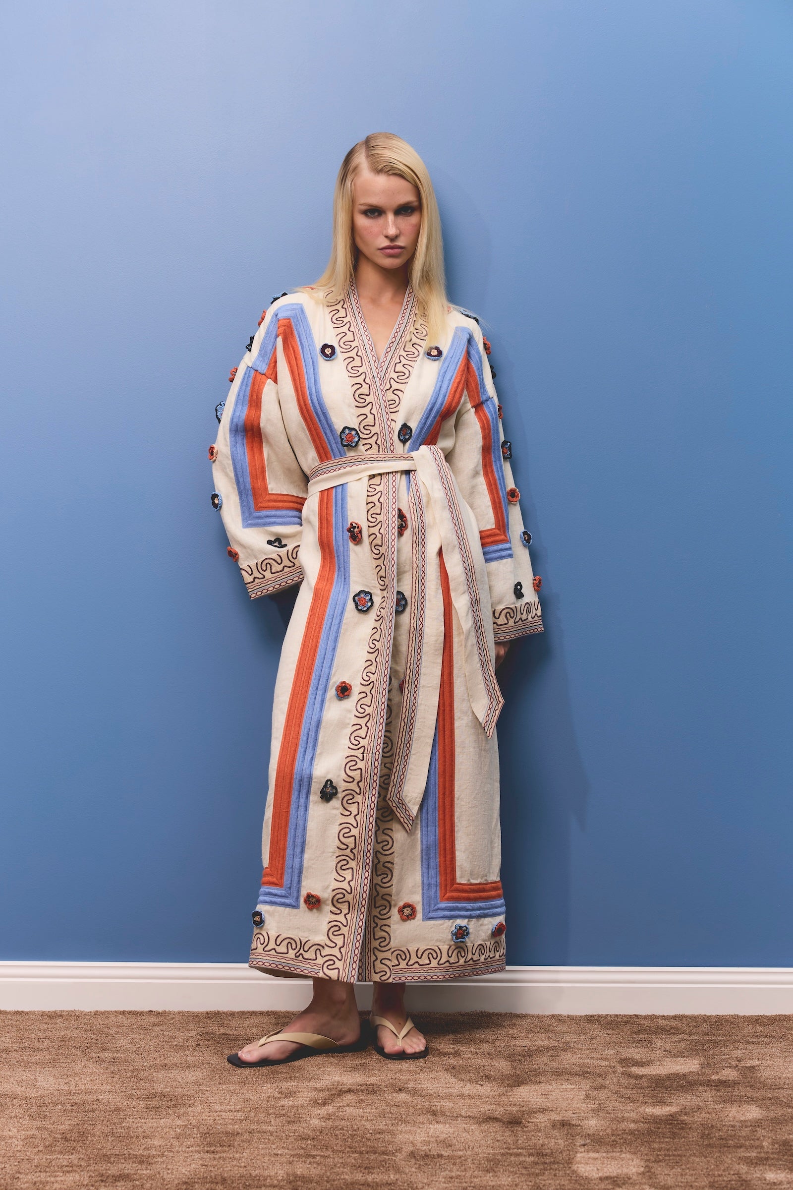 RISE LONG ROBE DRESS