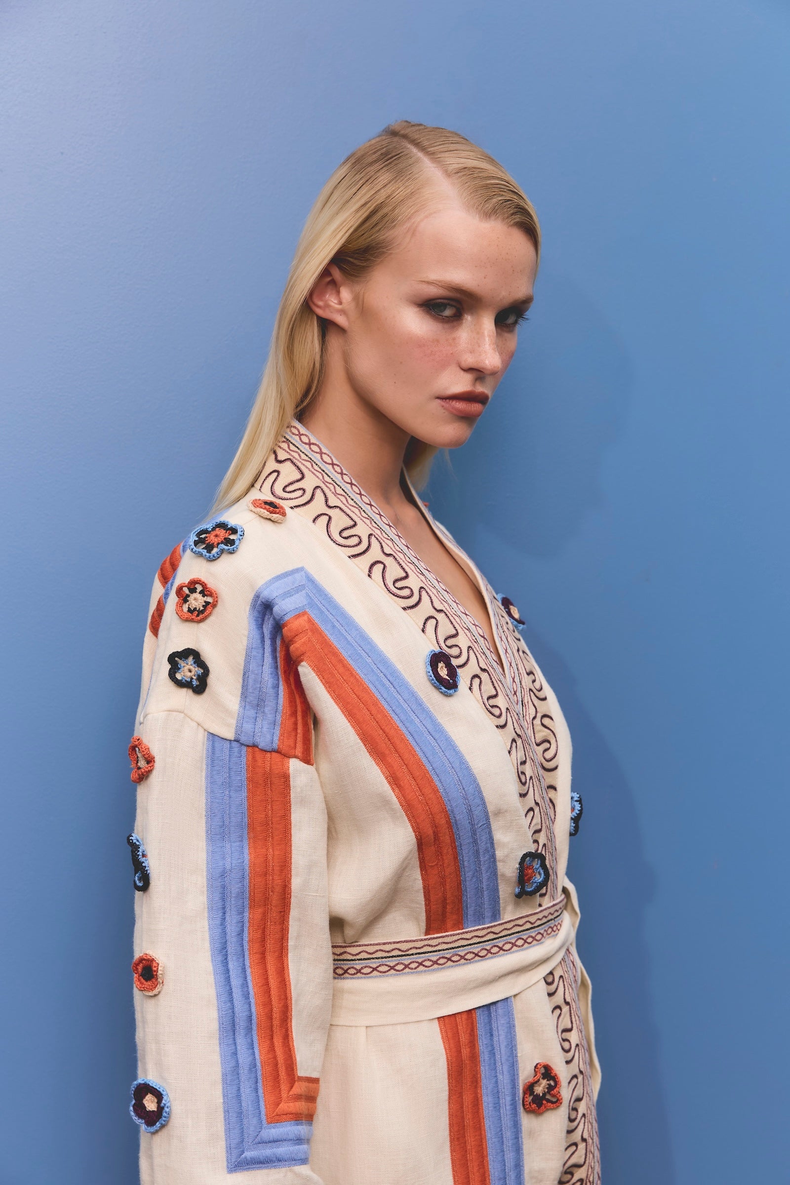 RISE LONG ROBE DRESS