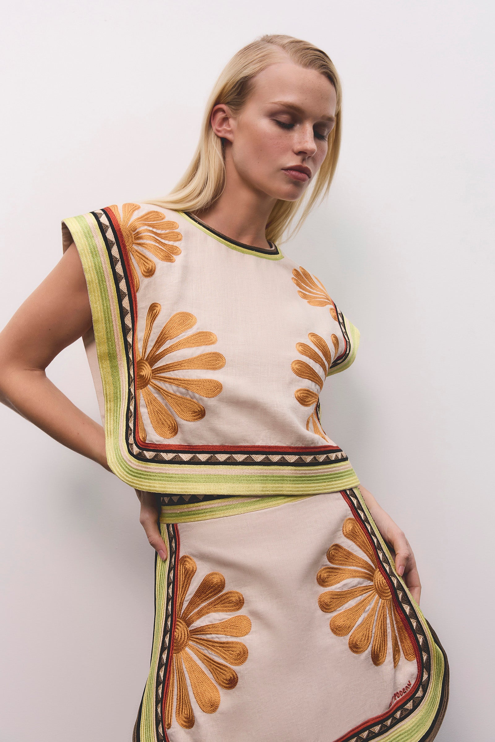 DÉJÀ VU A-LINE SKIRT