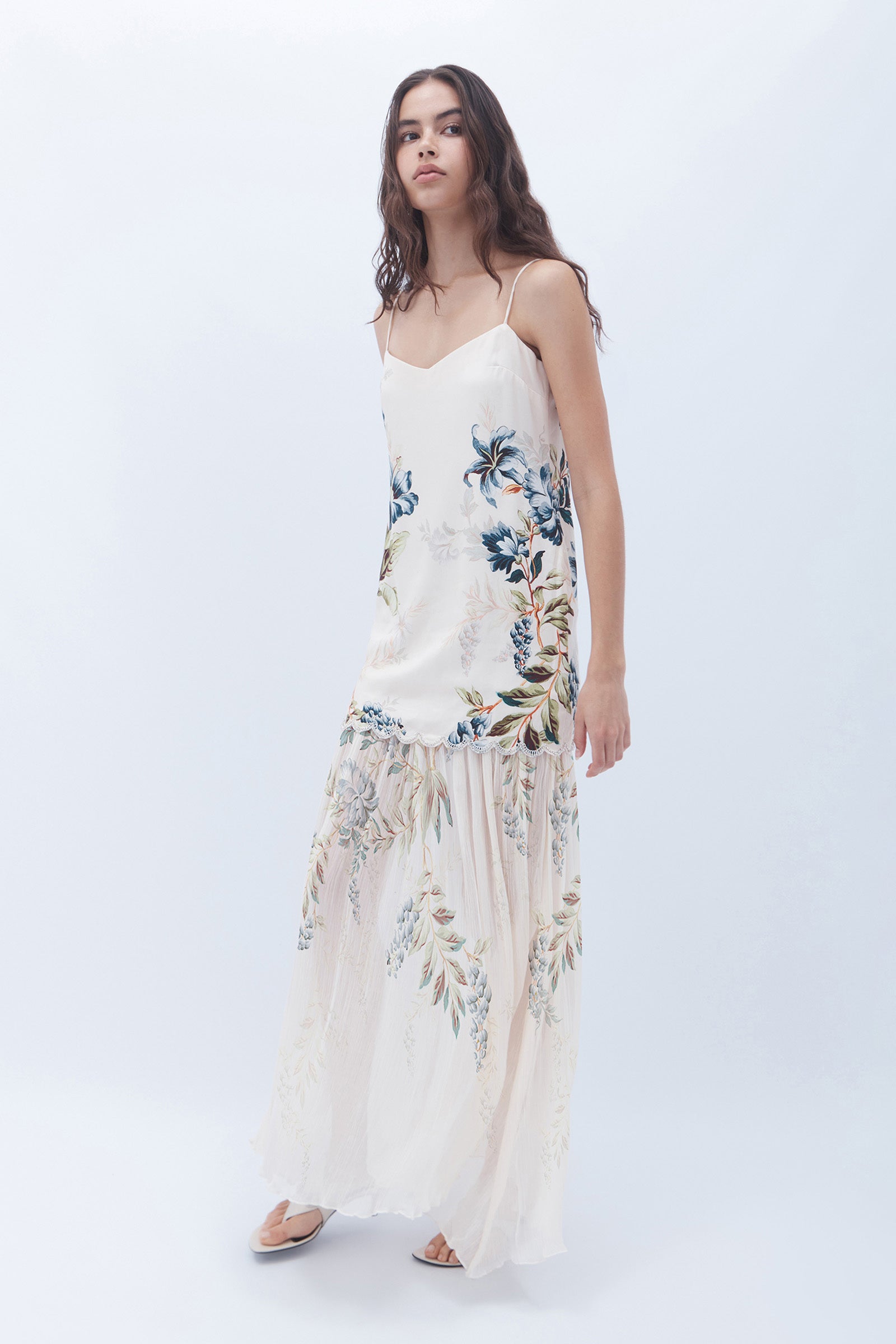 LA MAR DROPPED WAIST SCALLOP GOWN