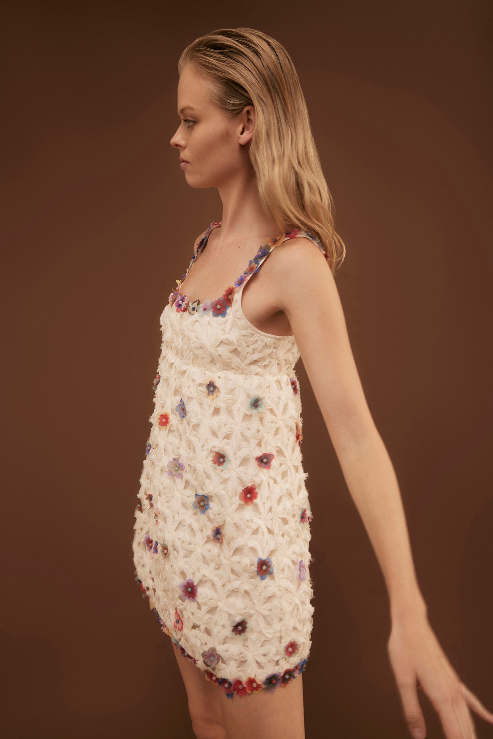 ECHO CROCHET FLOWER MINI DRESS