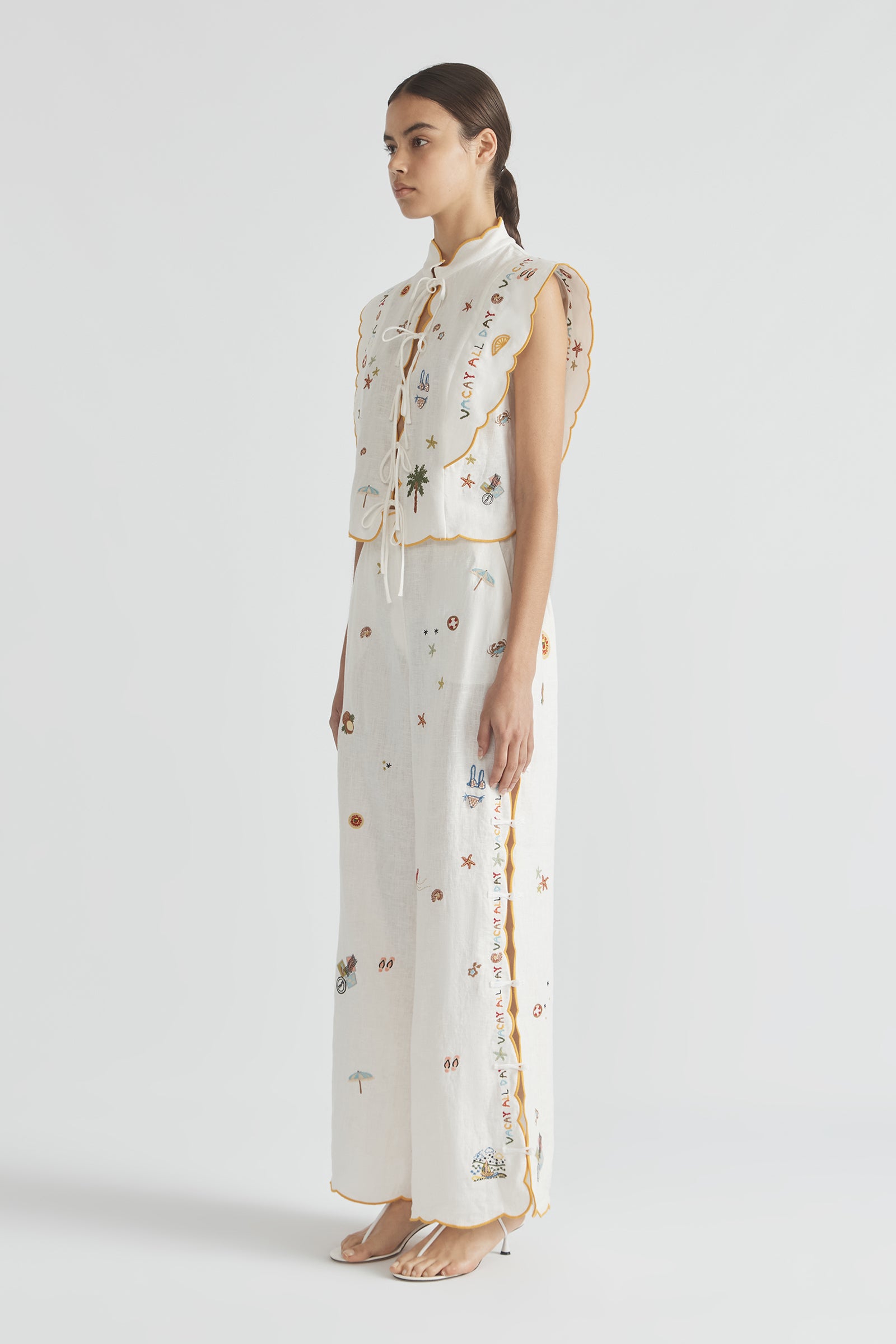 VACAY ALL DAY SCALLOP EDGE PANTS