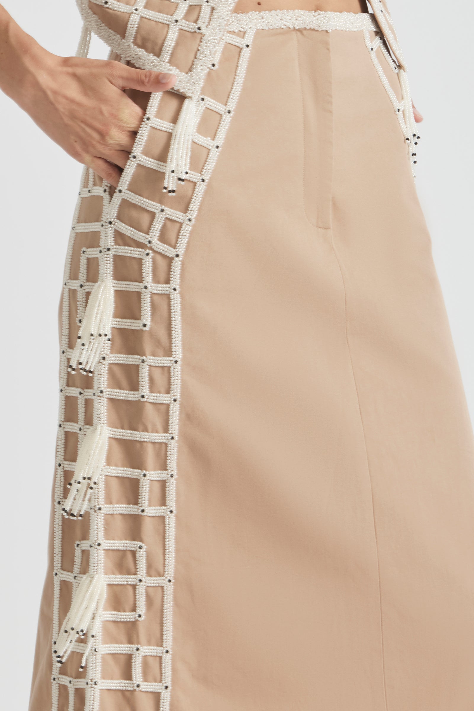 CHILLS UTILITY SKIRT