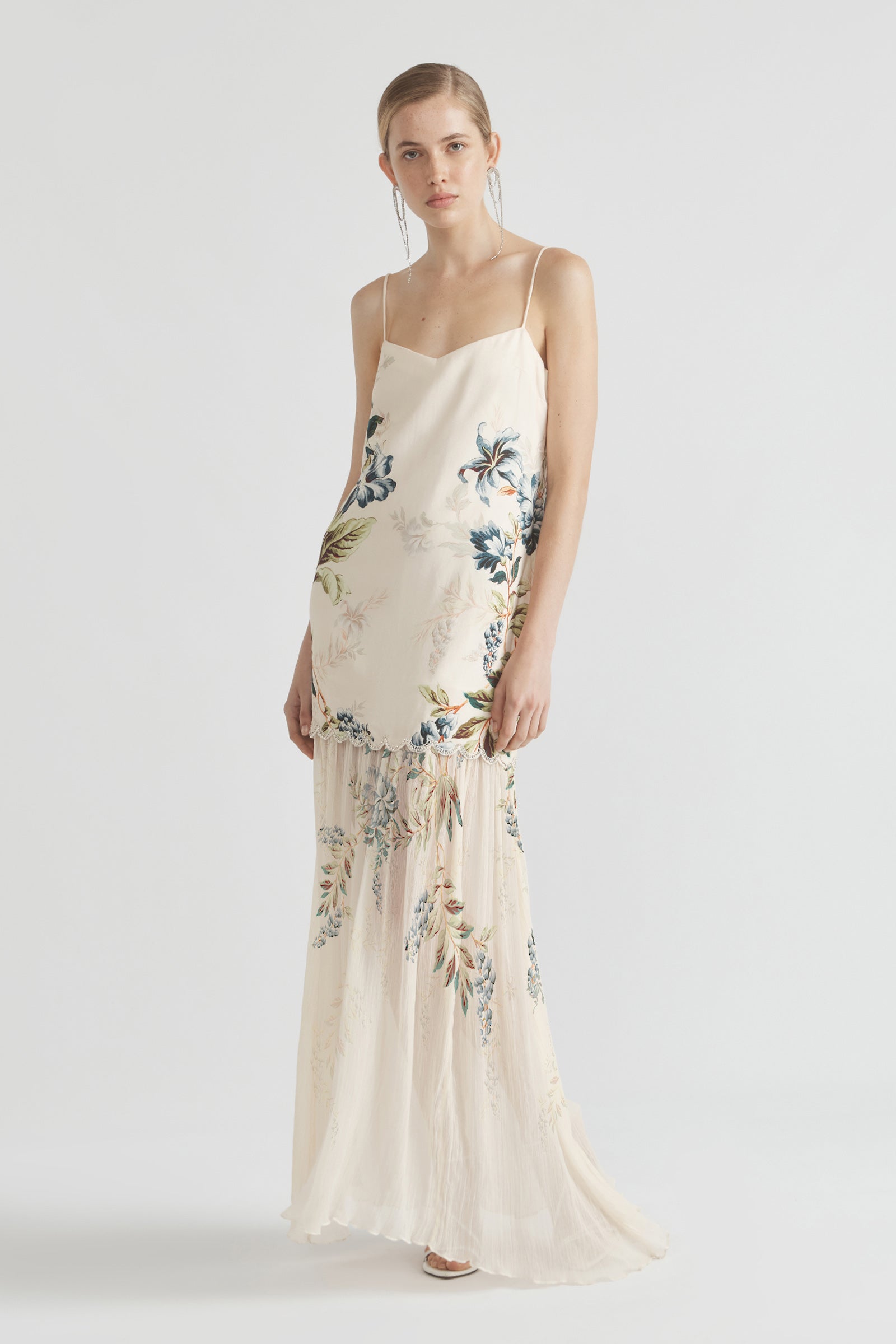 LA MAR DROPPED WAIST SCALLOP GOWN
