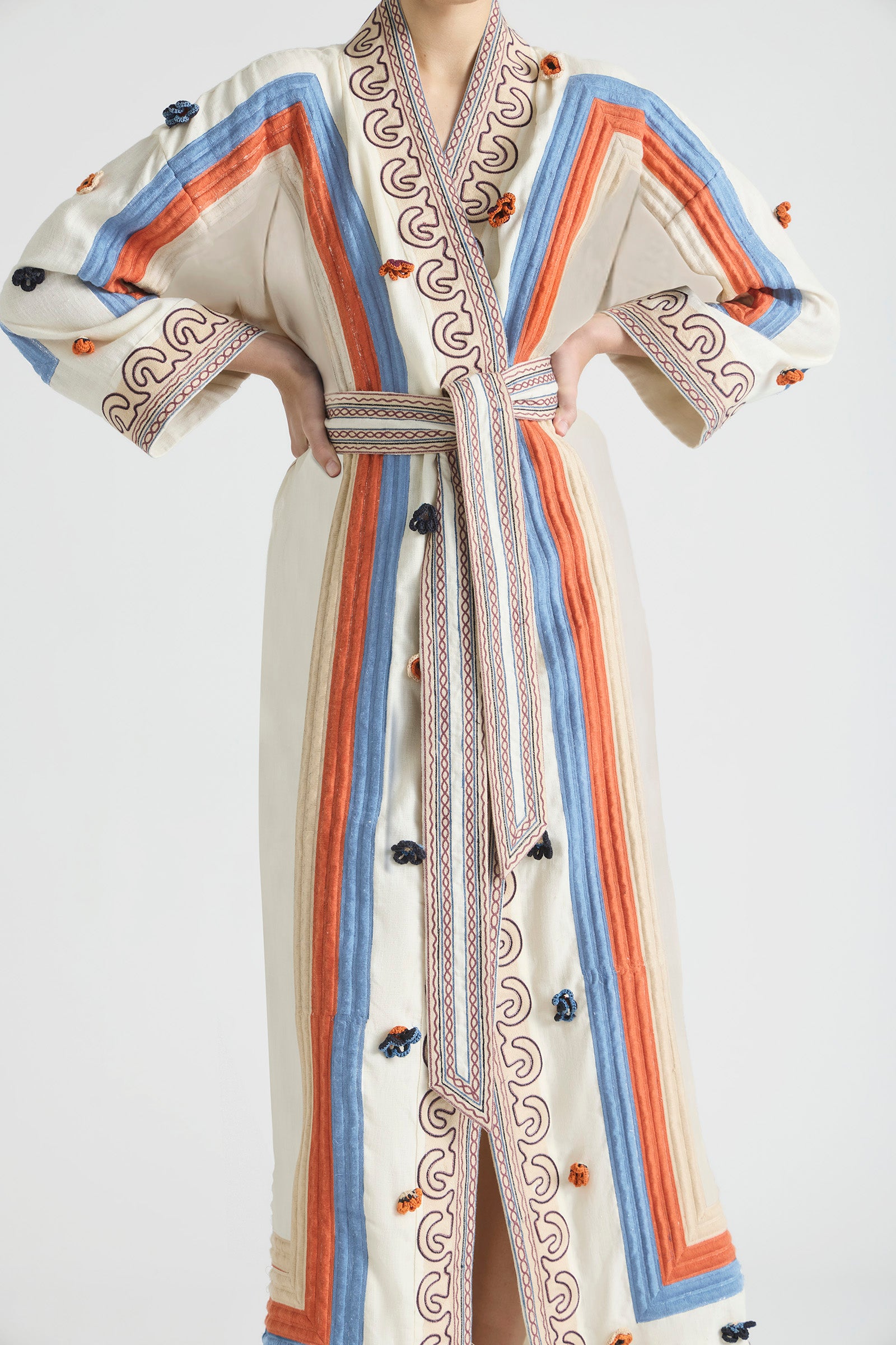 RISE LONG ROBE DRESS