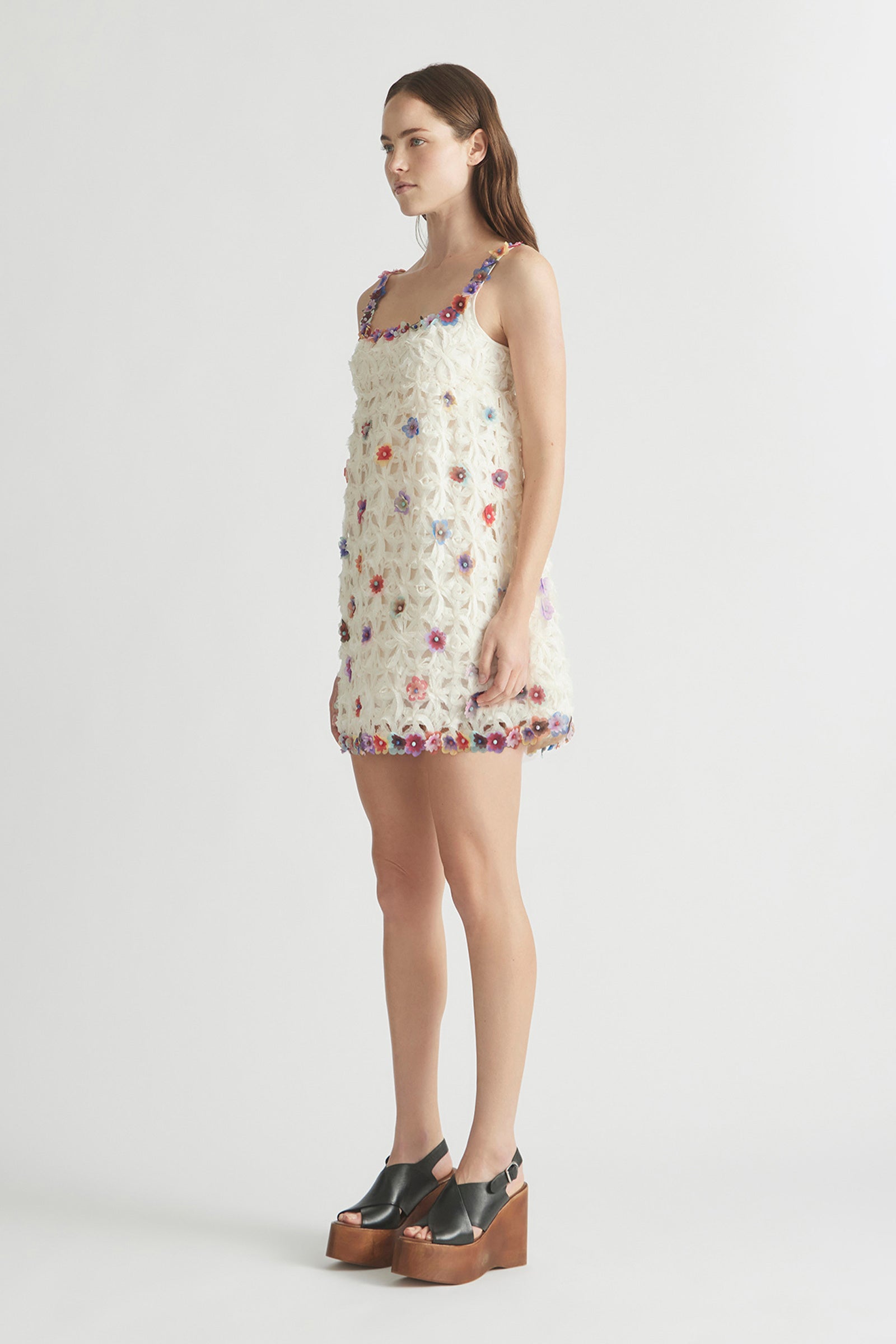 ECHO CROCHET FLOWER MINI DRESS