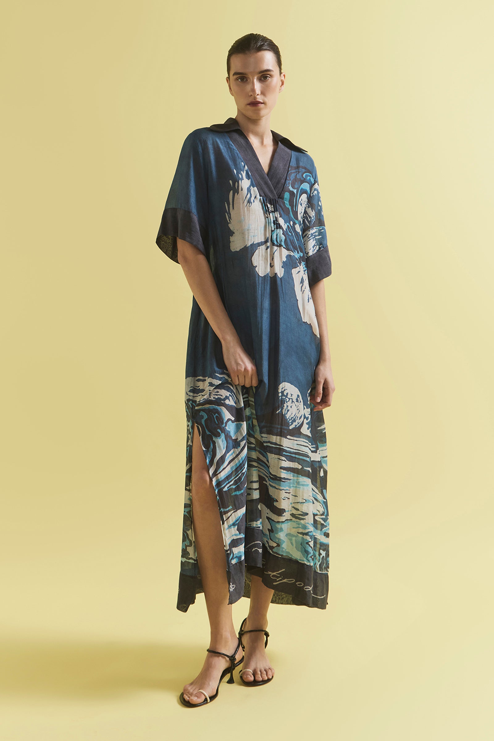 WAVEPOOL COLLARED COVER UP