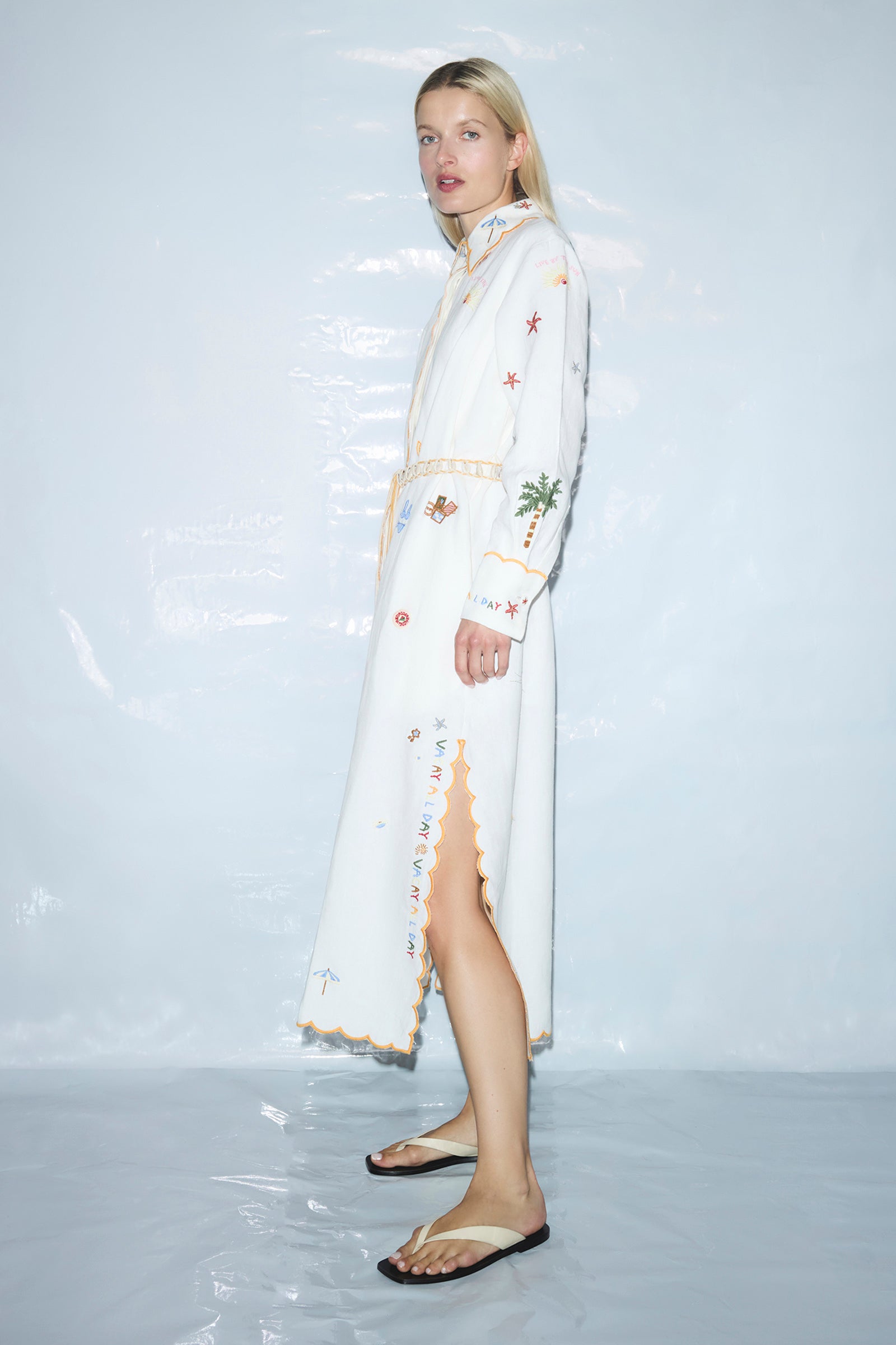 VACAY ALL DAY CUFF DETAIL SHIRT DRESS