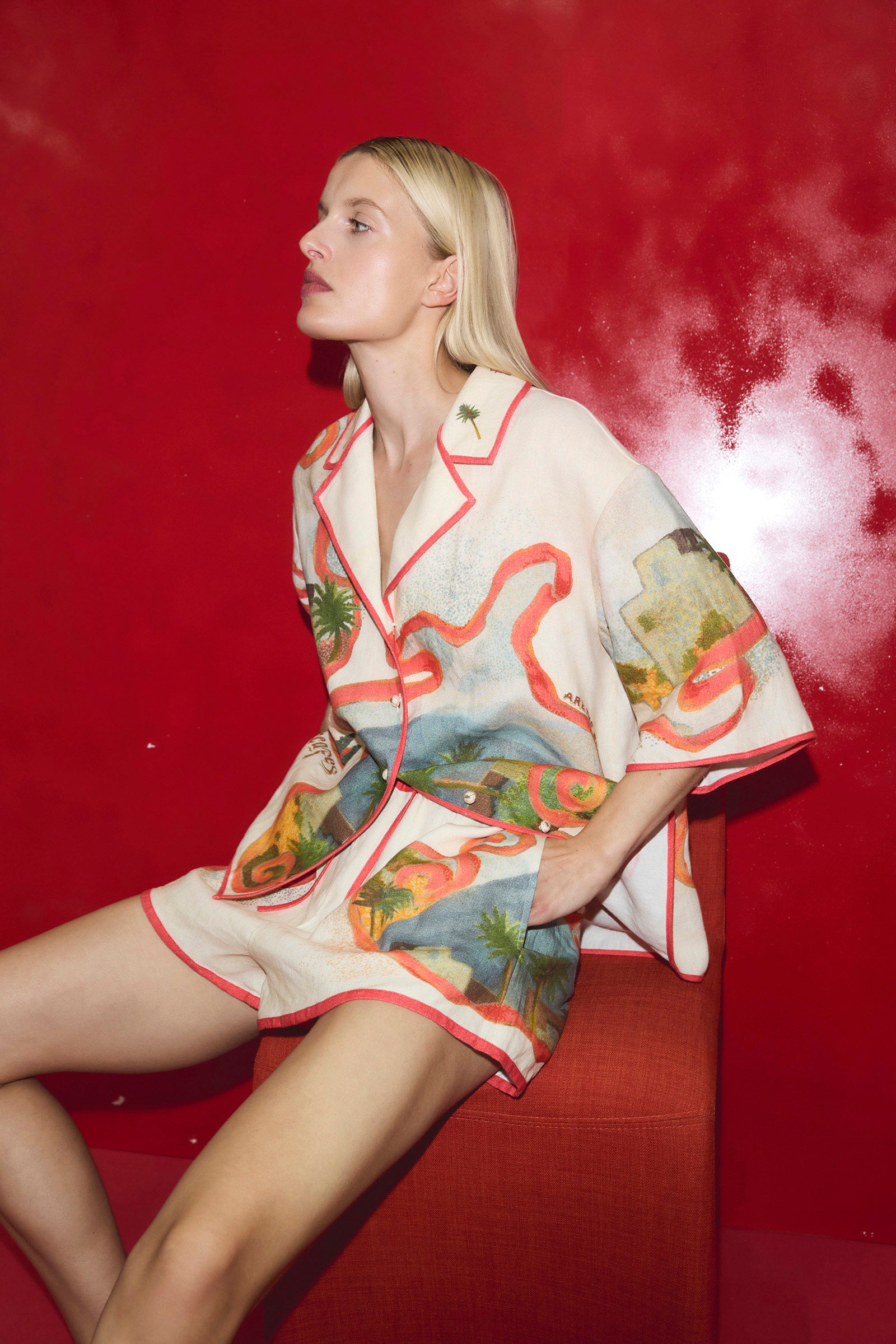 GREAT ESCAPE OVERSIZED SHIRT WITH BINDS