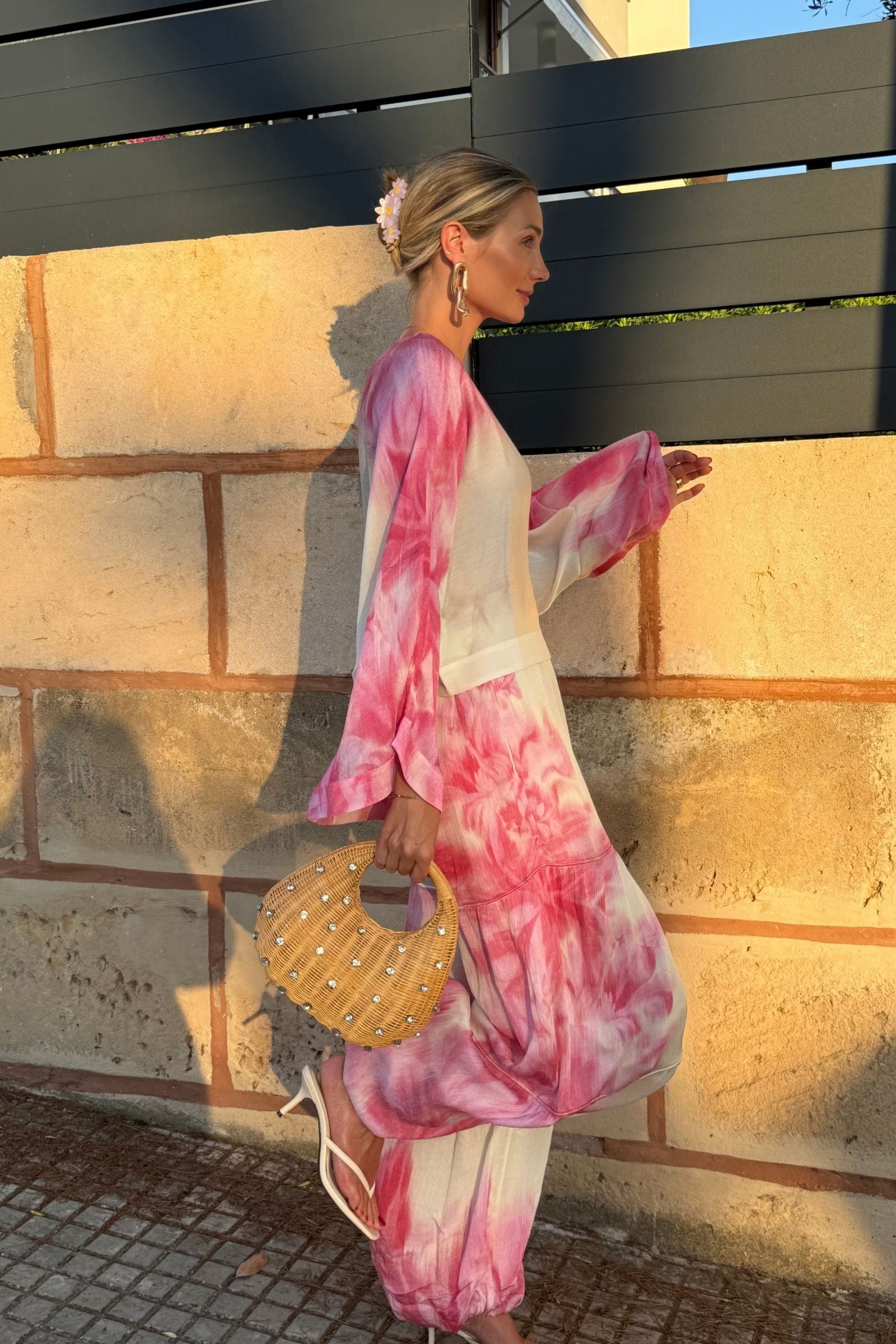 GLASSHOUSE LONG SLEEVE CROP BLOUSE