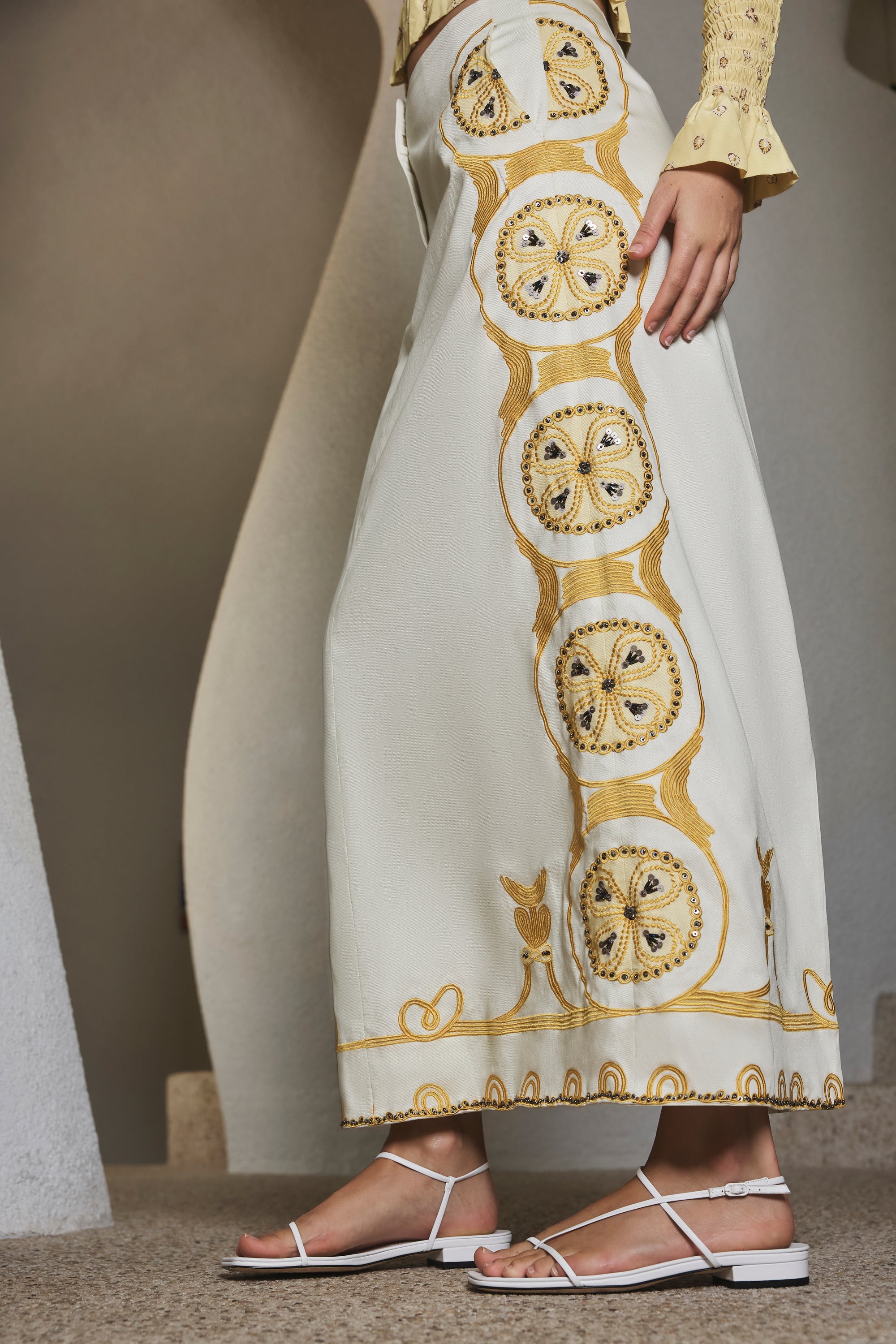 AURA STRAIGHT LONG SKIRT