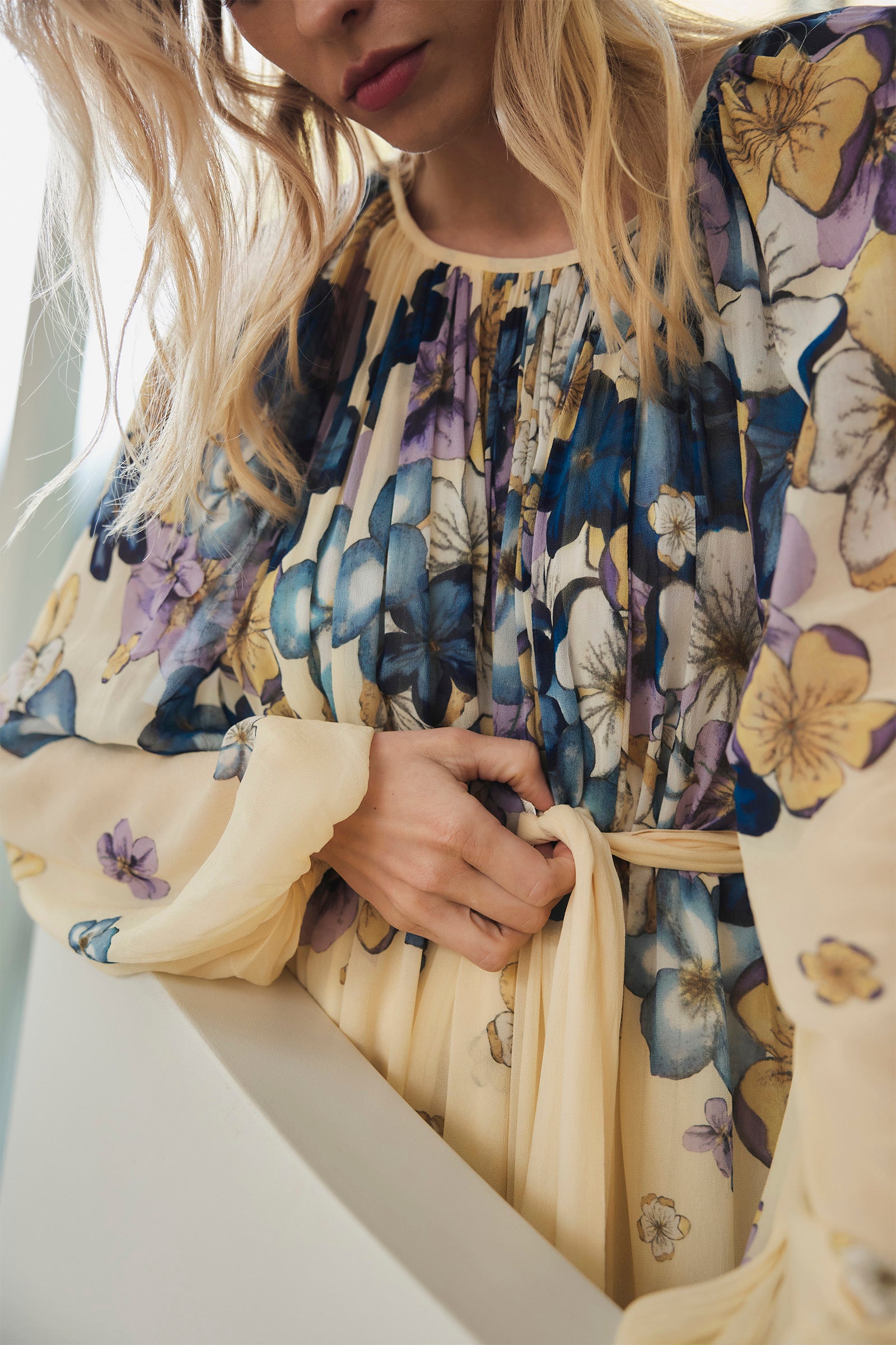 SOLUNA BILLOW SLEEVE GOWN