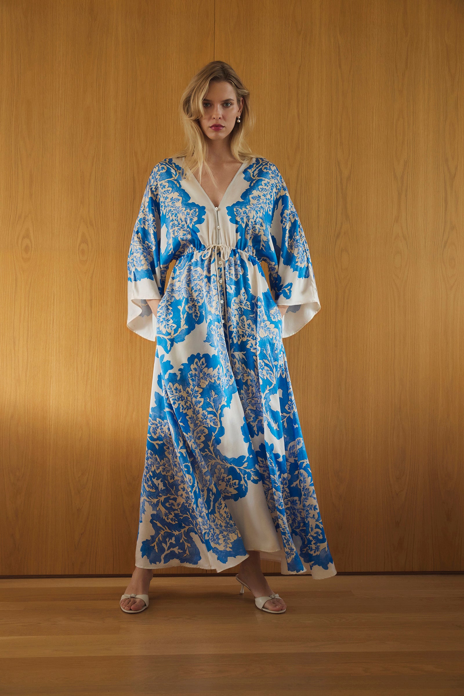 STARDUST DRAWSTRING WAIST KAFTAN