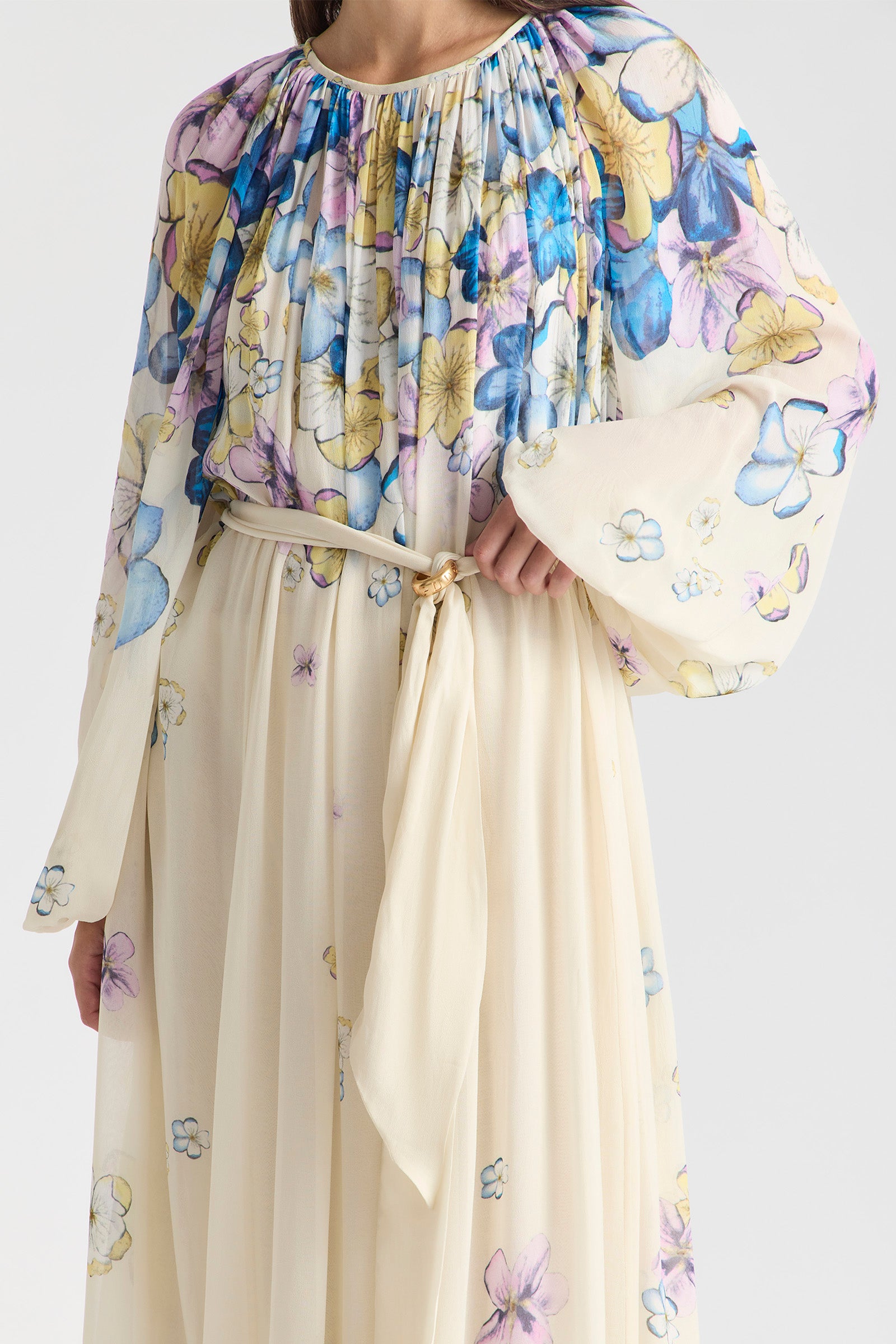 SOLUNA BILLOW SLEEVE GOWN