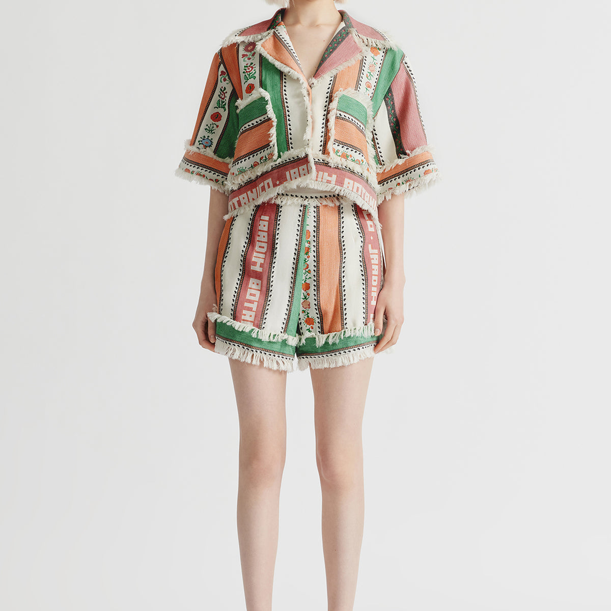 LOKITHO • + / BOTANICAL EMB. TOP Botanico Boxy Crop | Antipodean