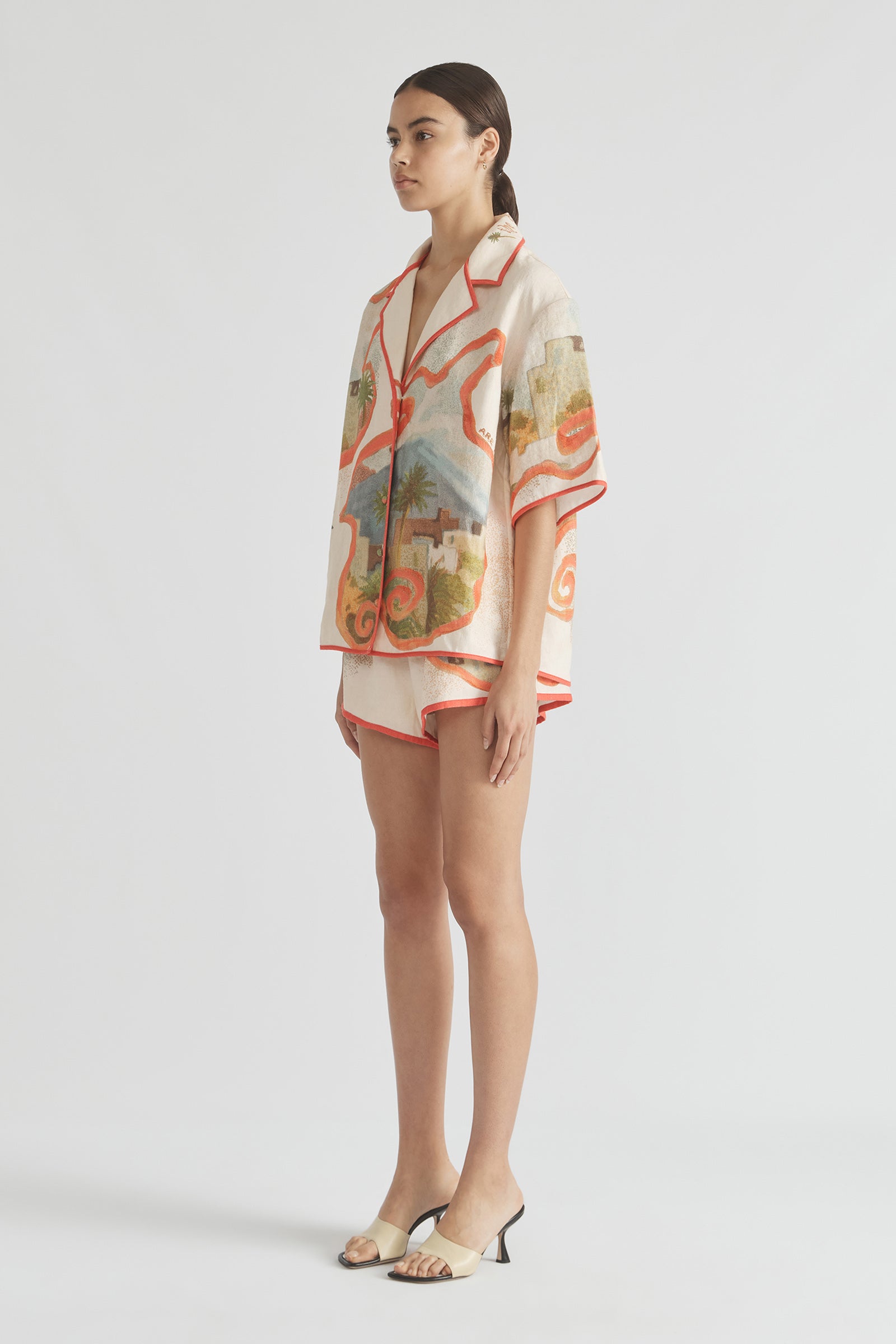 GREAT ESCAPE OVERSIZED SHIRT WITH BINDS