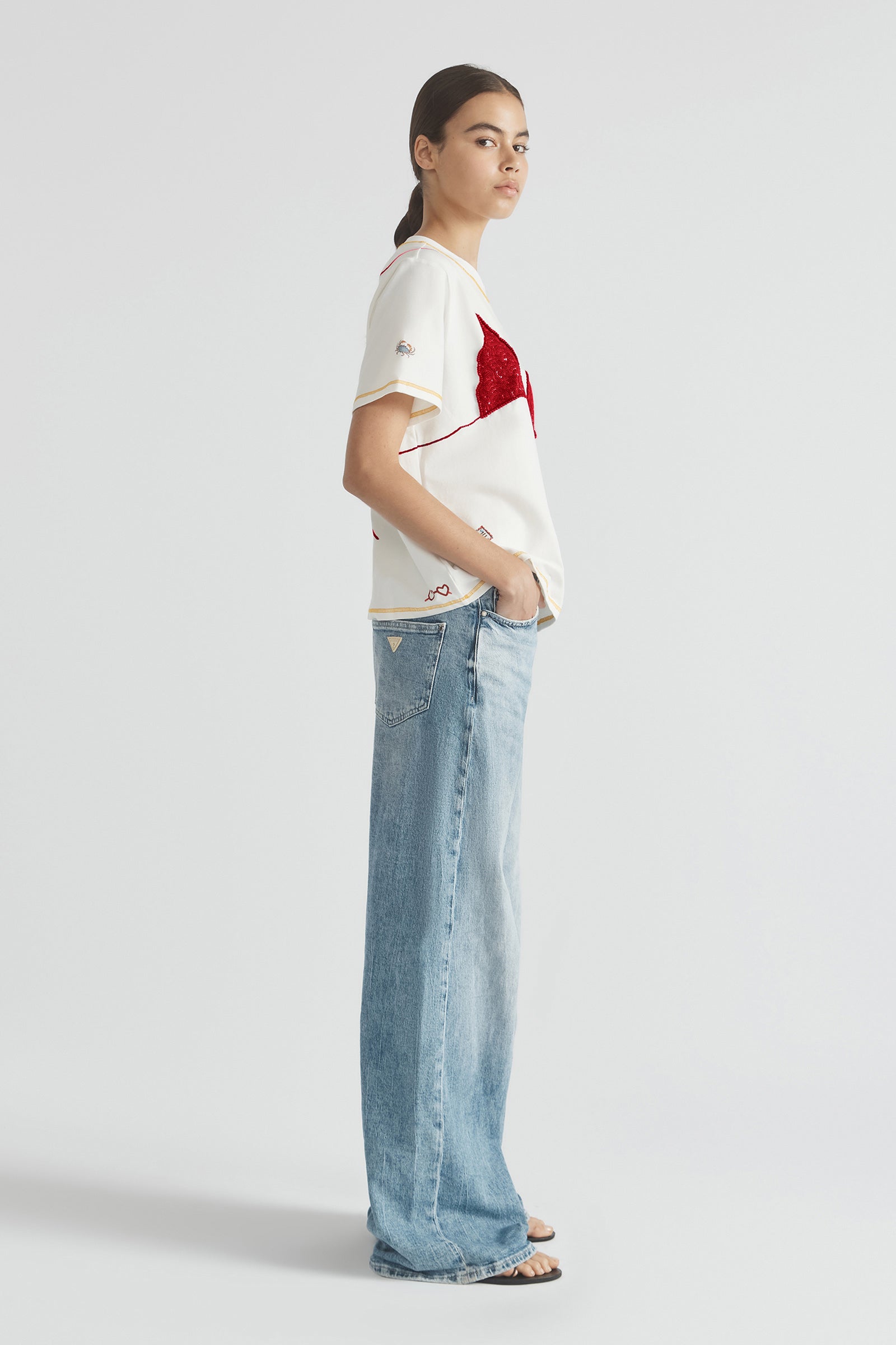 VACAY ALL DAY CLASSIC TEE