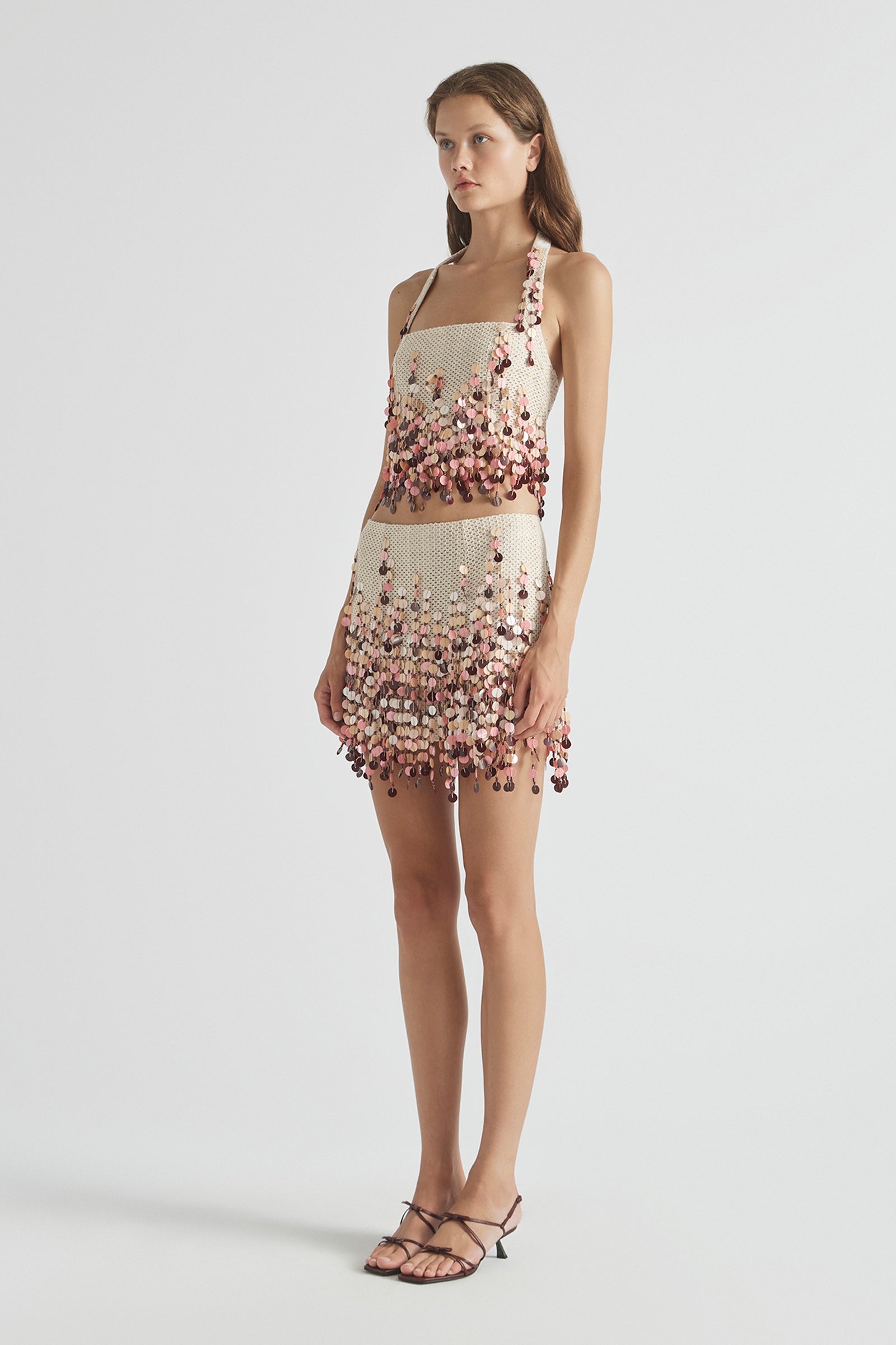 PERISCOPES HALTER CROP TOP