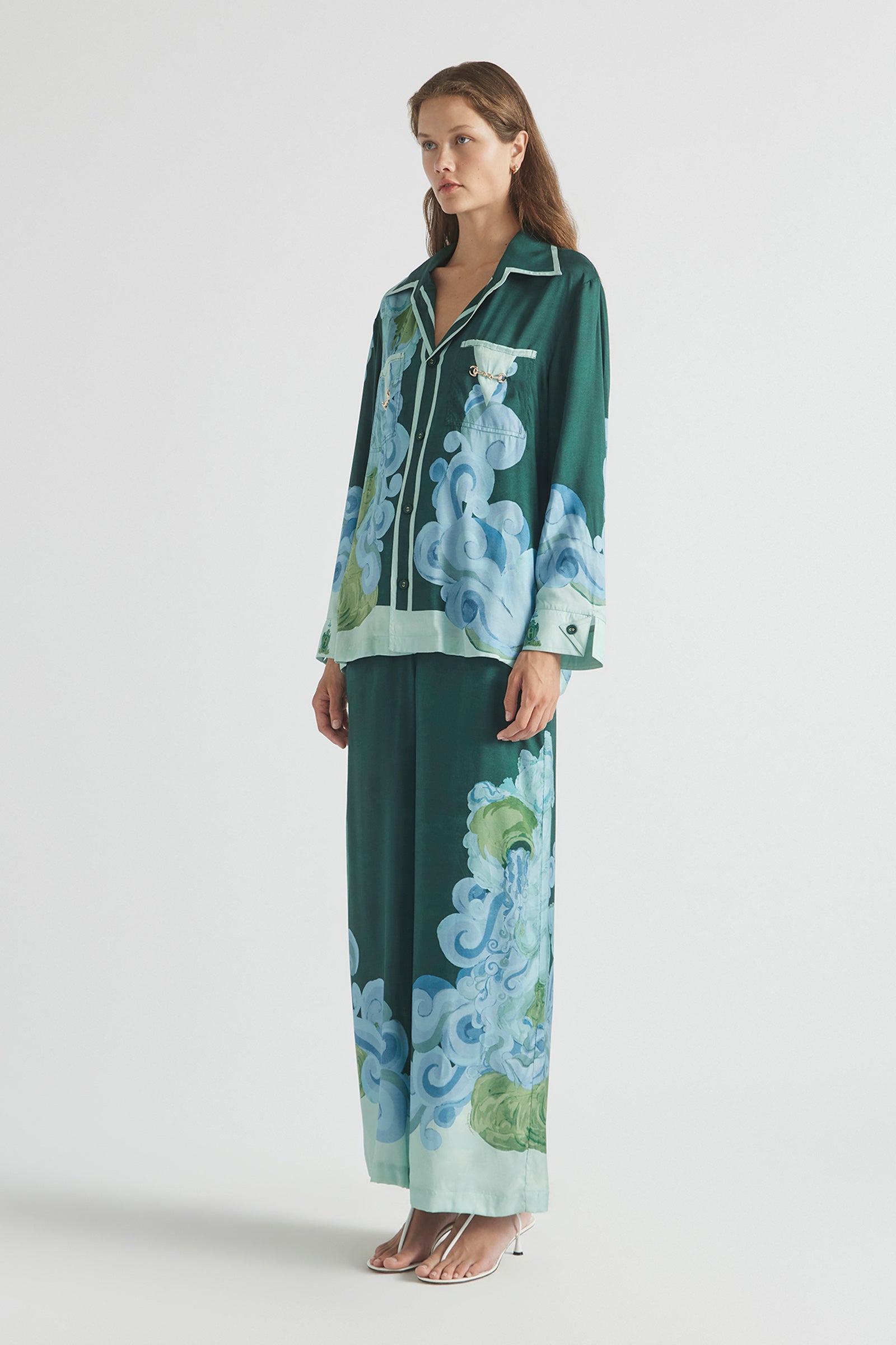 RUNAWAY RELAXED WIDE COLLAR SHIRT