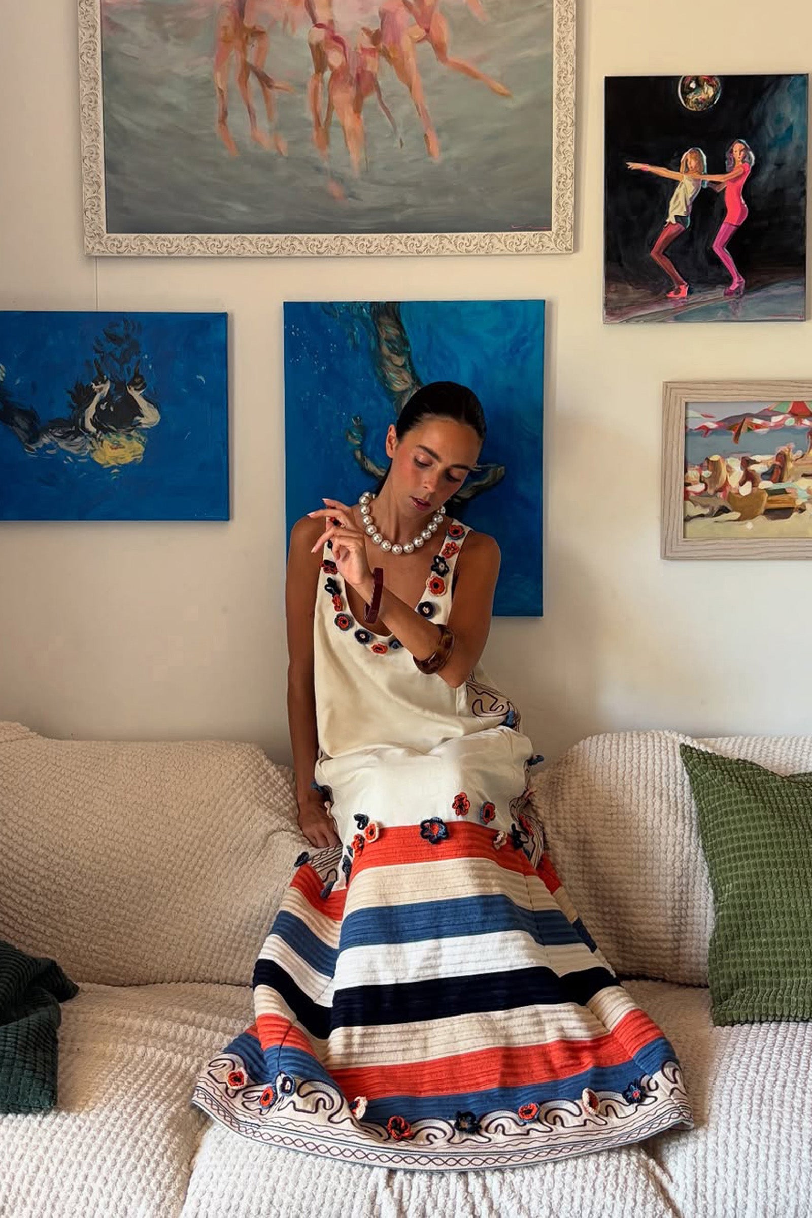 RISE SCOOP NECK DRESS