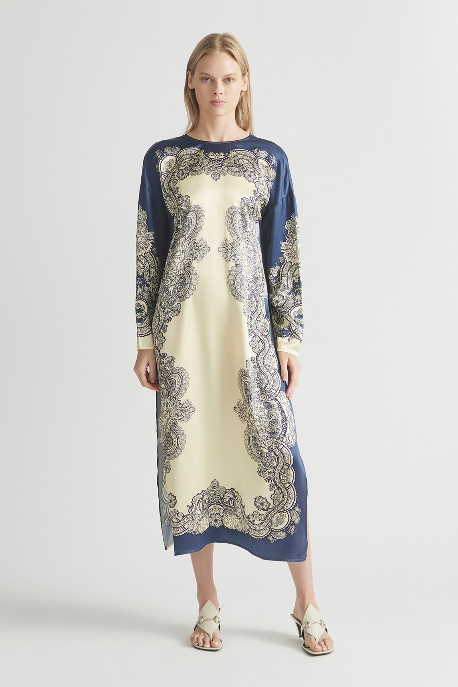 ISLANDS LONG SLEEVE COLUMN DRESS