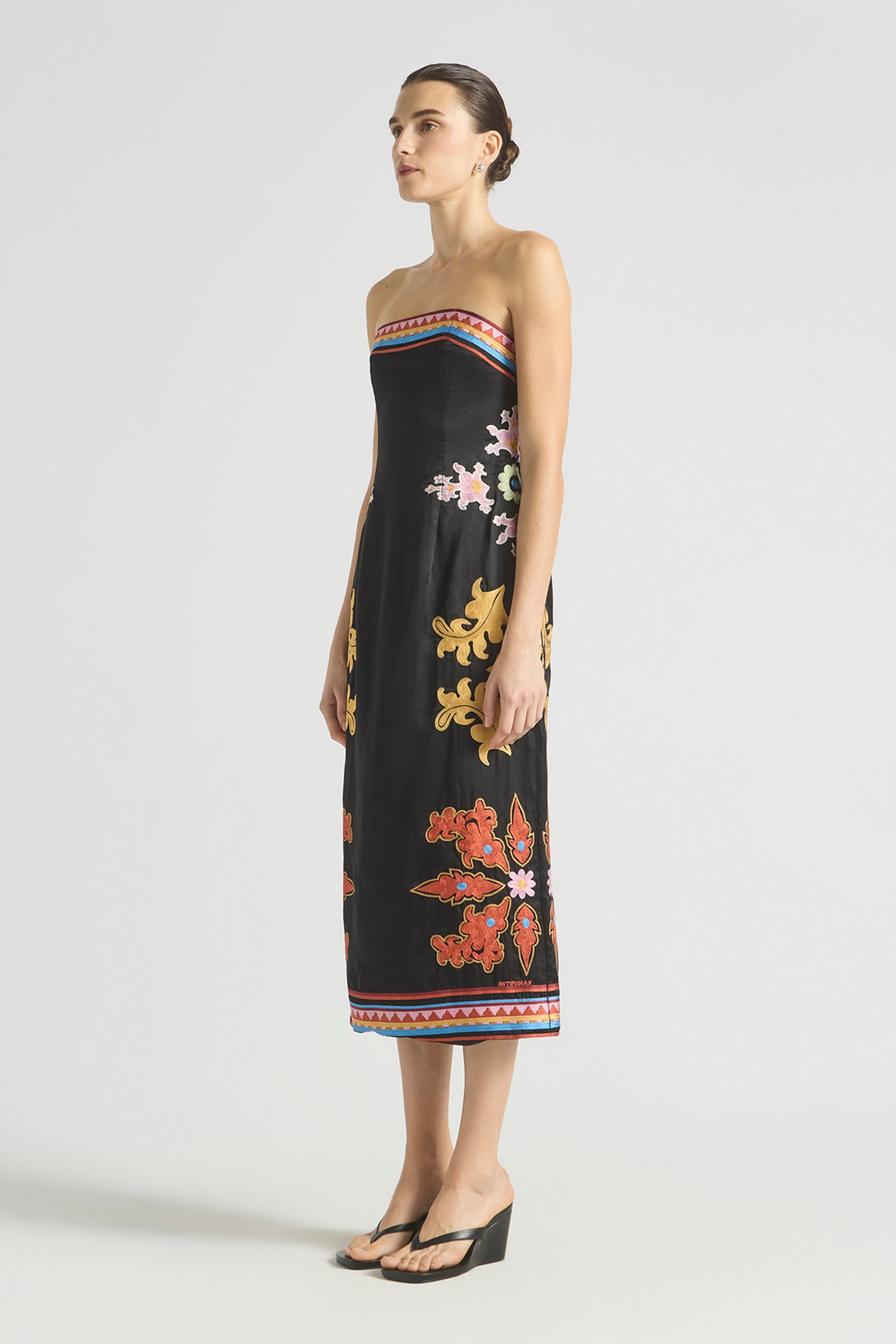 MOONLIT SCULPTURAL BODICE DRESS