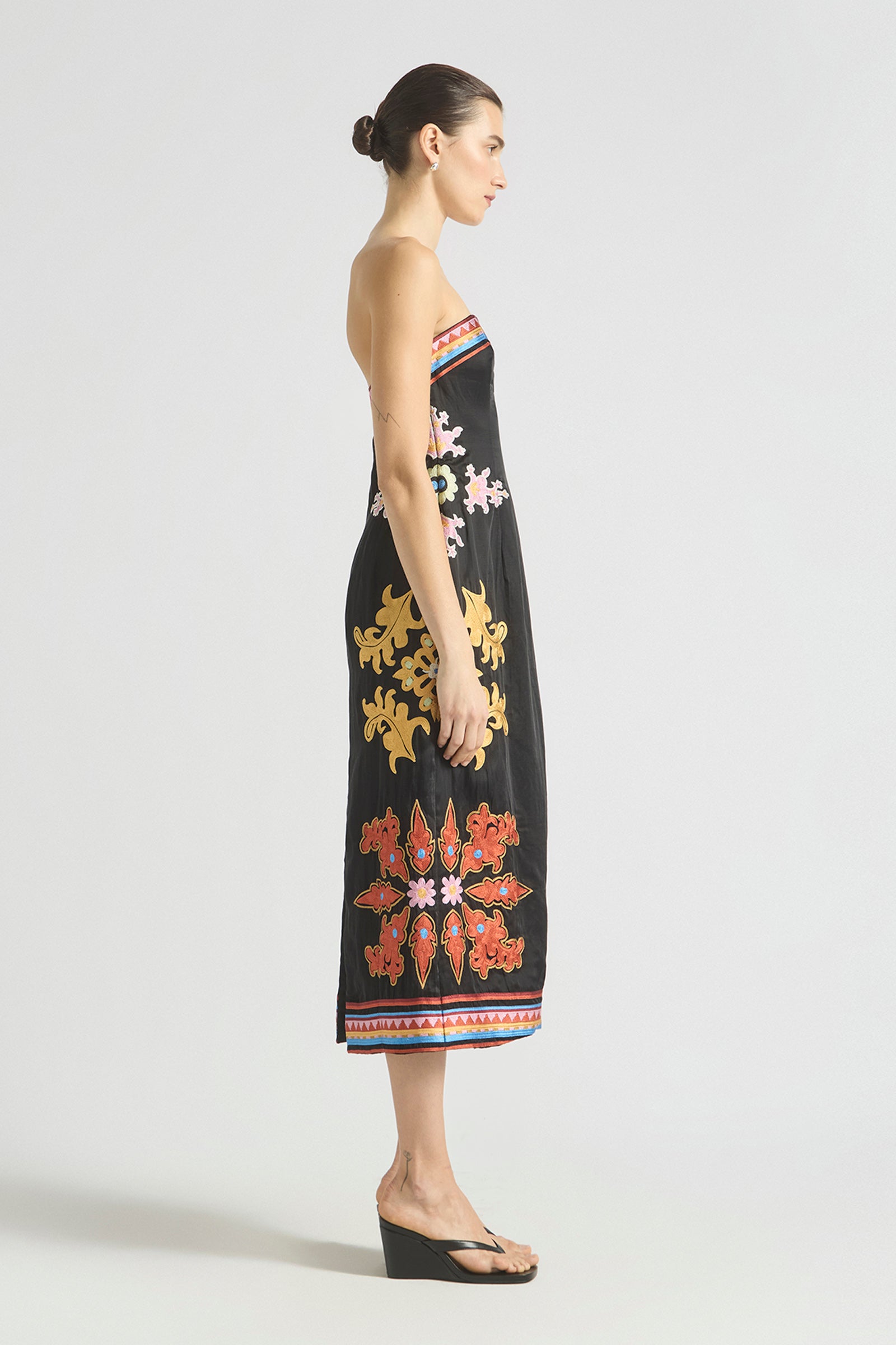 MOONLIT SCULPTURAL BODICE DRESS