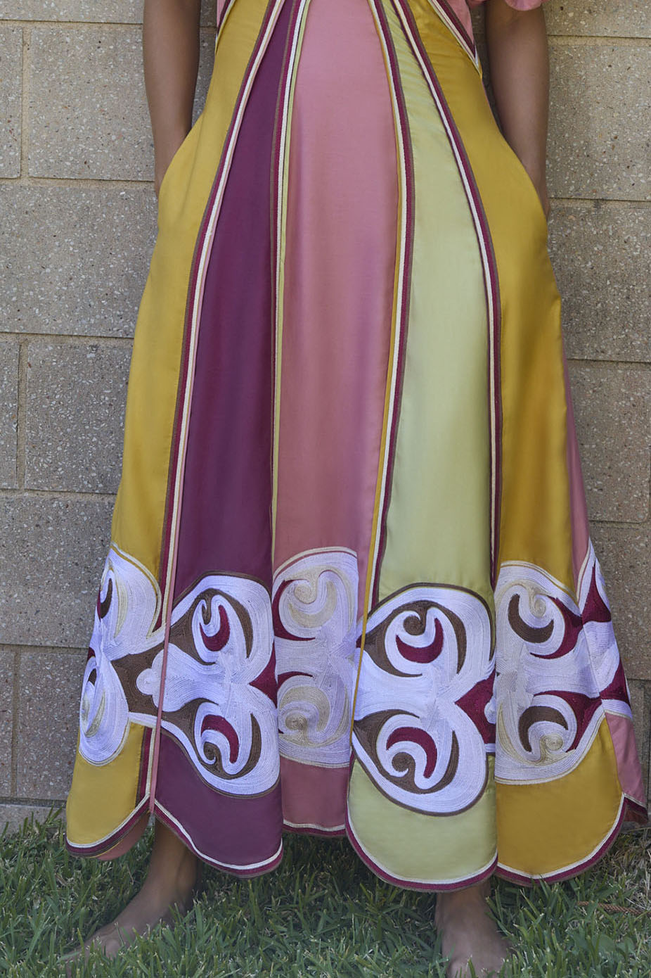 TWIN RIVERS CURVE PANEL MAXI DRESS