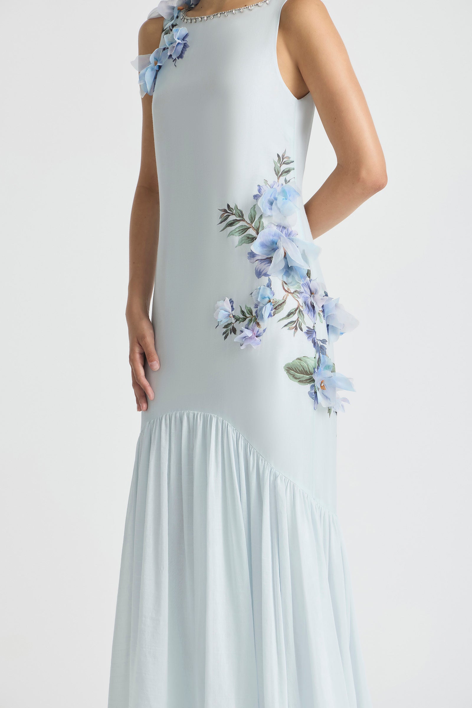 BISOUS OPEN BACK BOAT NECK DRESS