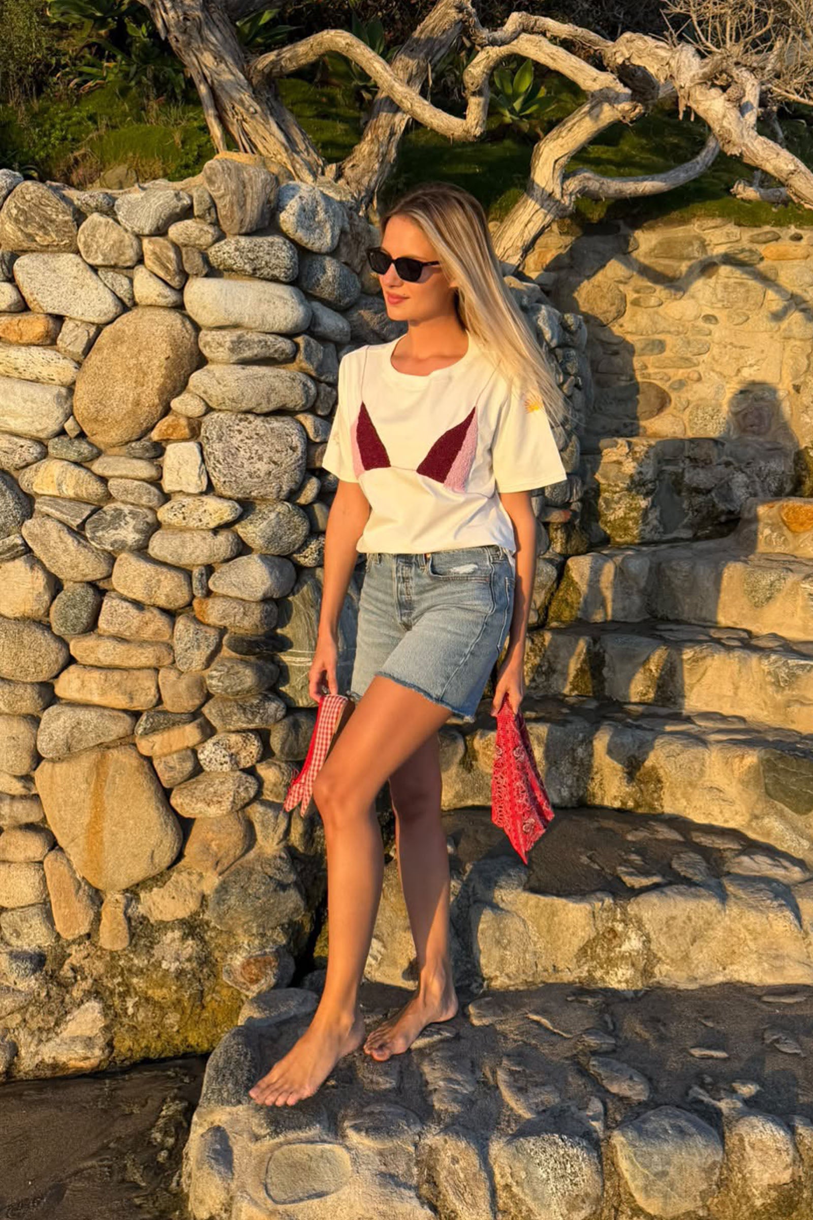 VACAY ALL DAY CLASSIC TEE