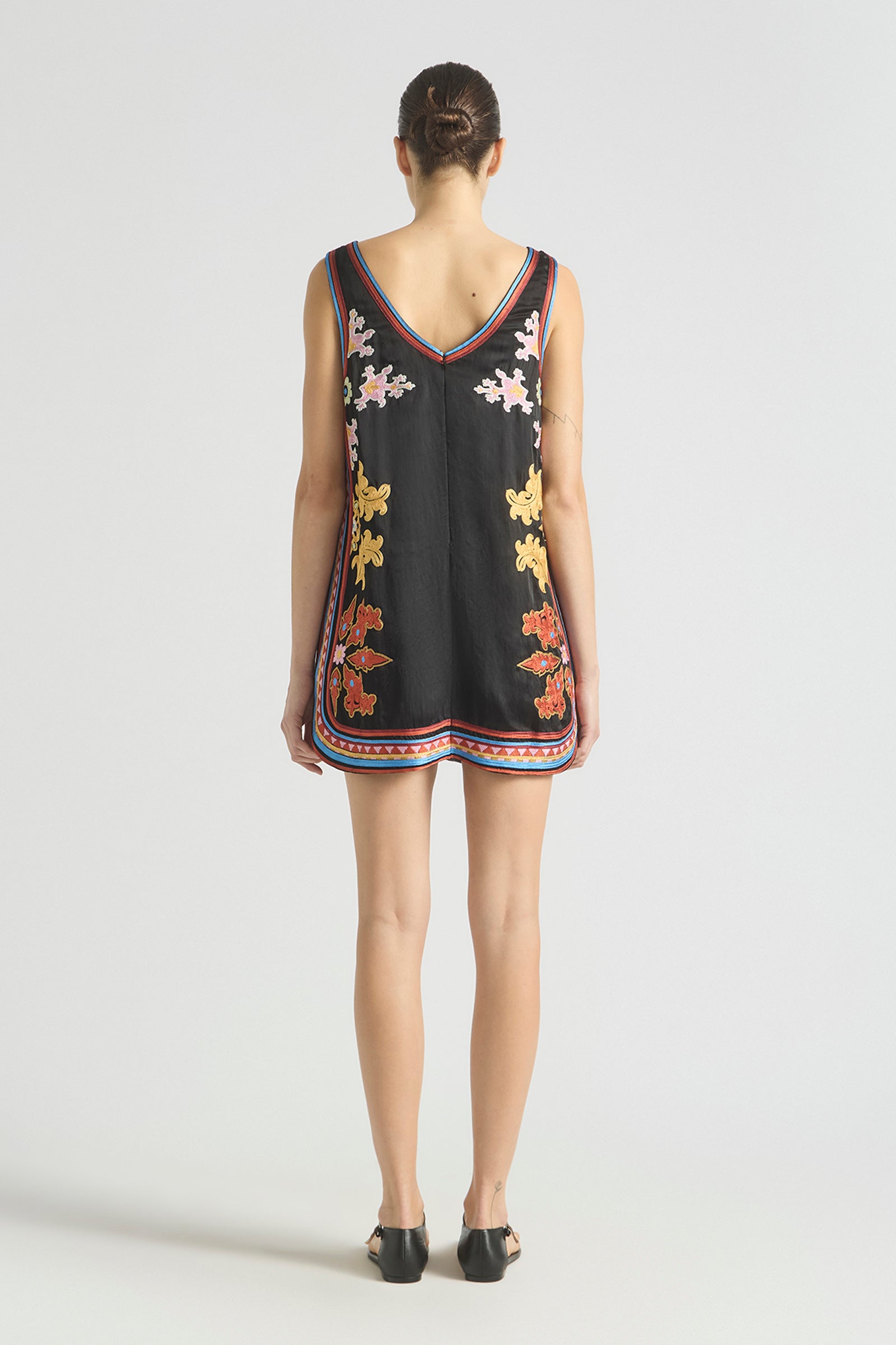 MOONLIT BEAD V NECK MINI